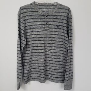 American Eagle Outfitters Shirt Mens M Gray Navy Striped 2 Button Henley Knit